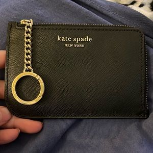 NWOT Kate Spade Cameron Medium L-zip Cardholder in black